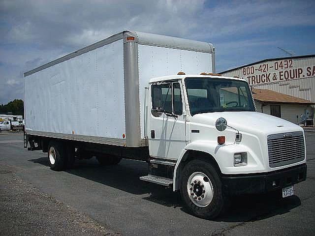 2001 FREIGHTLINER FL70 Thornburg Virginia Photo #0126029A