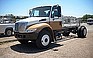 Show the detailed information for this 2004 INTERNATIONAL 4000.