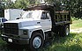 Show the detailed information for this 1989 FORD F700.