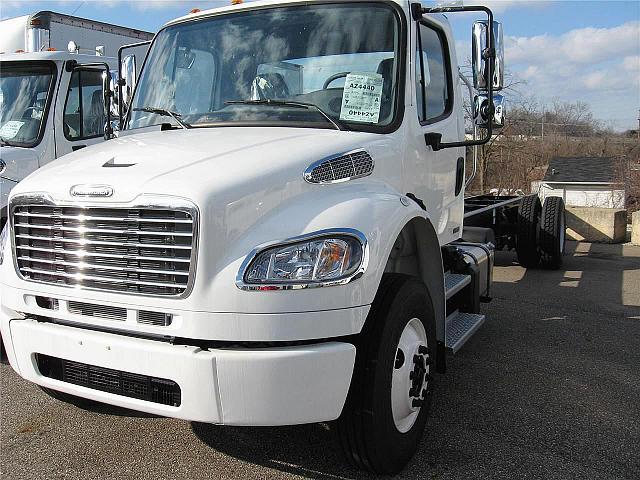 2011 FREIGHTLINER BUSINESS CLASS M2 106 Cleveland Ohio Photo #0126394A