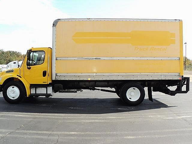 2005 FREIGHTLINER BUSINESS CLASS M2 106 Etna Ohio Photo #0126417A