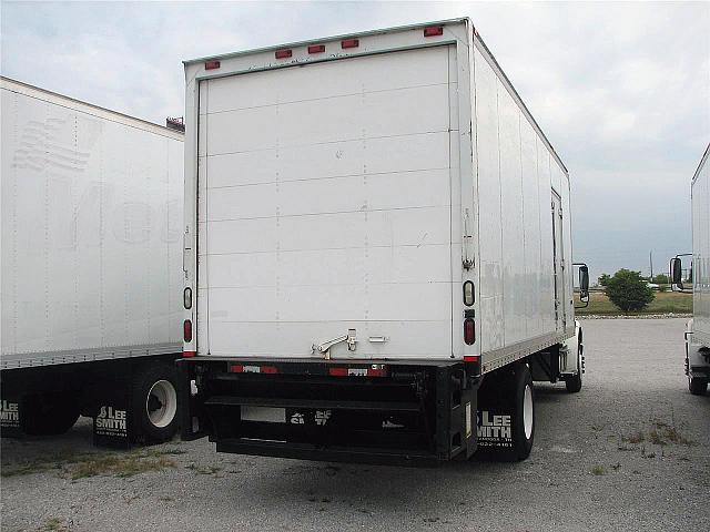 2006 FREIGHTLINER BUSINESS CLASS M2 106 Chattanooga Tennessee Photo #0126524A