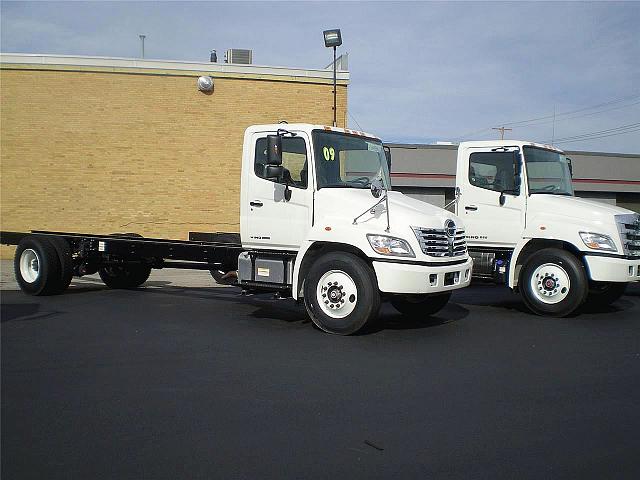 2011 HINO 268 Buffalo New York Photo #0126689A