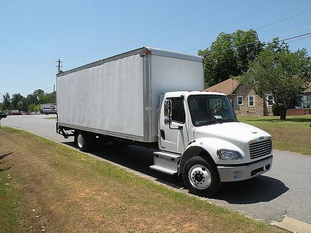 2012 FREIGHTLINER BUSINESS CLASS M2 106 Macon Georgia Photo #0126700A