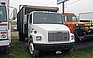 Show the detailed information for this 2000 FREIGHTLINER FL70.