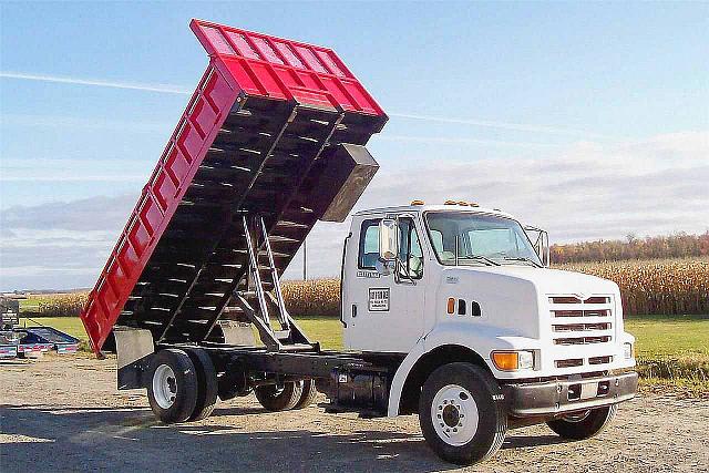 1998 FORD L9000 Pigeon Michigan Photo #0126847A