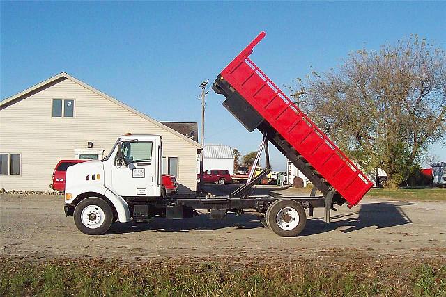 1998 FORD L9000 Pigeon Michigan Photo #0126847A