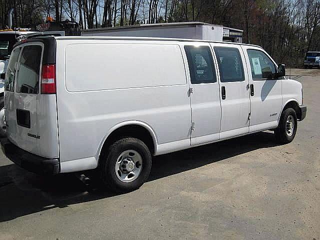 2006 CHEVROLET EXPRESS 2500 Auburn Massachusetts Photo #0127213A