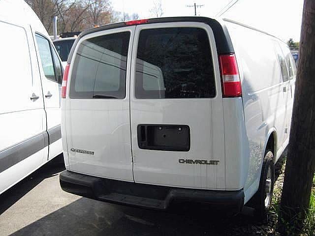 2006 CHEVROLET EXPRESS 2500 Auburn Massachusetts Photo #0127213A