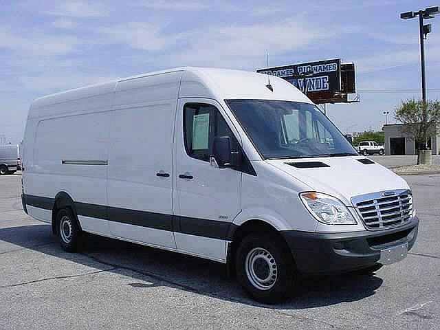 2010 FREIGHTLINER SPRINTER 2500 Indianapolis Indiana Photo #0127242A