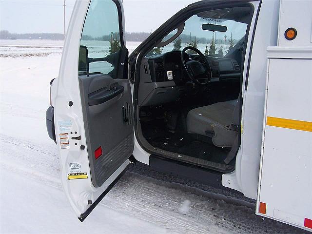 2005 FORD F350 XL Kinde Michigan Photo #0127256A