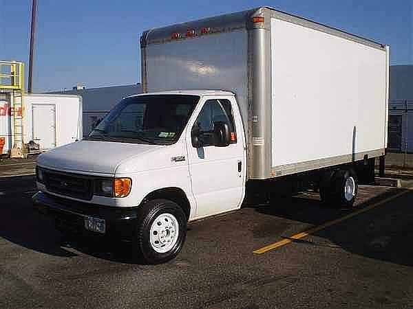 2005 FORD E350 Farmingdale New York Photo #0127617A