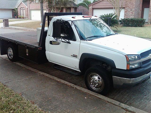 2004 CHEVROLET SILVERADO 3500 Stafford Texas Photo #0127784A