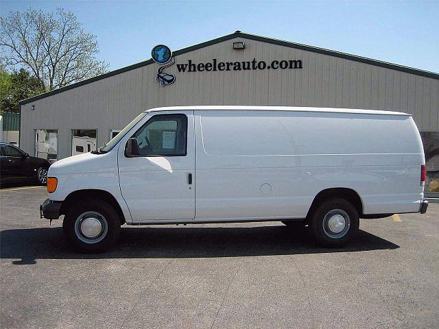 2005 FORD E350 Springfield Missouri Photo #0127911A