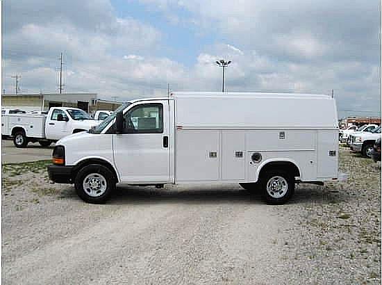 2010 CHEVROLET EXPRESS G3500 Jasper Indiana Photo #0127944A