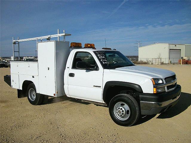 2003 CHEVROLET SILVERADO 3500 Rockford Illinois Photo #0127997A