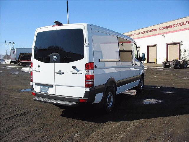 2011 FREIGHTLINER SPRINTER 2500 Branford Connecticut Photo #0128333A