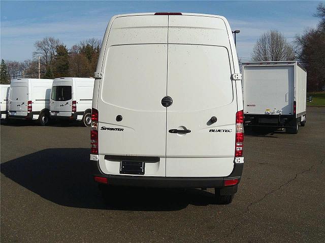 2011 FREIGHTLINER SPRINTER C2500SHC EAST HARTFORD Connecticut Photo #0128445A