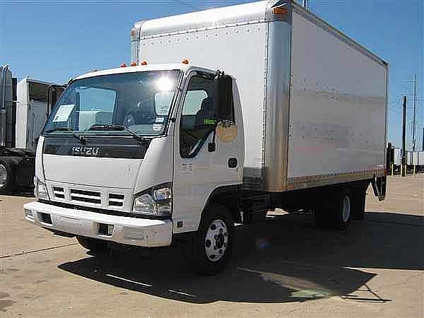 2007 ISUZU NPR Dallas Texas Photo #0128522A