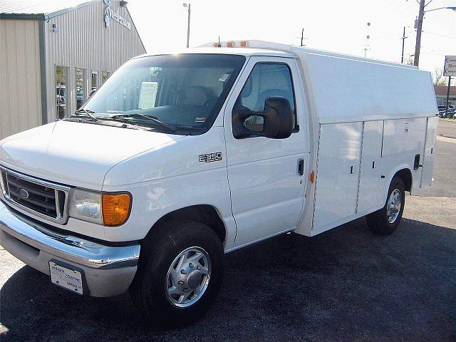 2003 FORD E350 Springfield Missouri Photo #0128878A