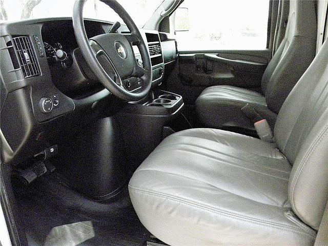 2008 CHEVROLET EXPRESS G3500 Tampa Florida Photo #0129180A