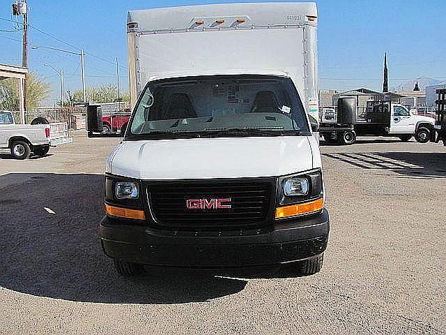 2004 GMC SAVANA G3500 Tucson Arizona Photo #0129321A