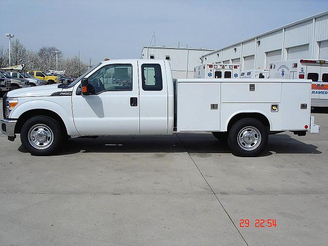 2011 FORD F350 XL LAFAYETTE Indiana Photo #0129399A