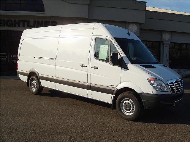 2011 FREIGHTLINER SPRINTER C2500SHC EAST HARTFORD Connecticut Photo #0129480A