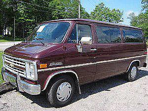 1988 CHEVROLET EXPRESS 2500 Broadview Heights Ohio Photo #0129724A