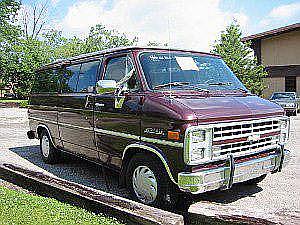 1988 CHEVROLET EXPRESS 2500 Broadview Heights Ohio Photo #0129724A