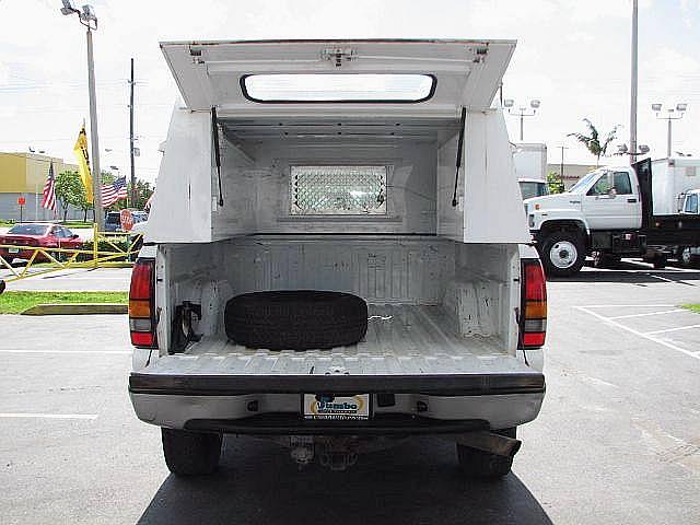 2004 GMC 2500HD Hollywood Florida Photo #0129754A