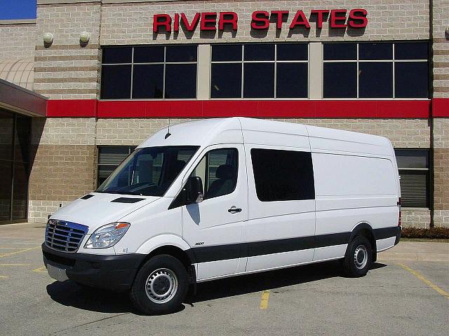 2011 FREIGHTLINER SPRINTER 2500 La Crosse Wisconsin Photo #0130105A