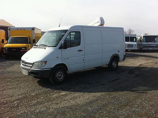 2004 DODGE SPRINTER 2500 Duncansville Pennsylvania Photo #0130144A