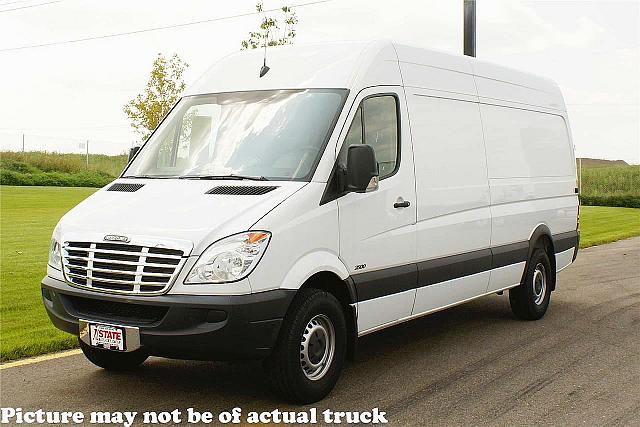 2010 FREIGHTLINER SPRINTER 2500 Inver Grove Heights Minnesota Photo #0130169A