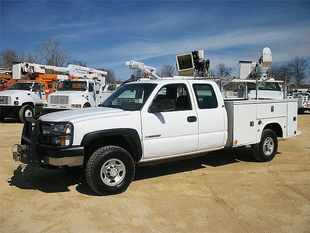 2004 CHEVROLET 2500HD Rockford Illinois Photo #0130278A