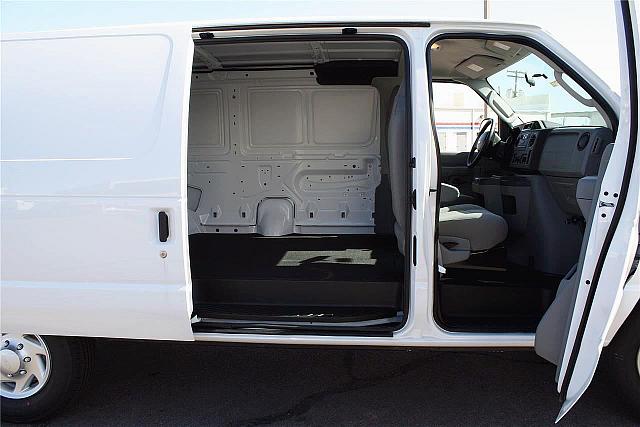 2011 FORD E350 SD Glendale Arizona Photo #0130288A