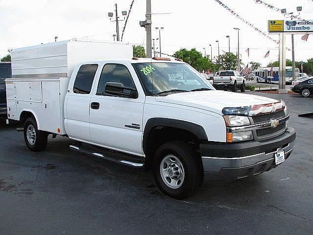 2004 CHEVROLET SILVERADO 2500HD Hollywood Florida Photo #0130394A