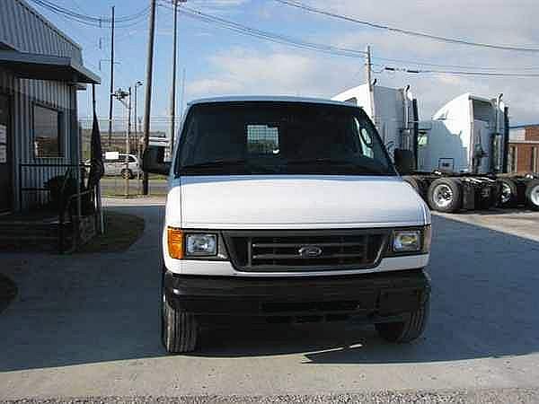 2005 FORD E350 Atlanta Georgia Photo #0130492A