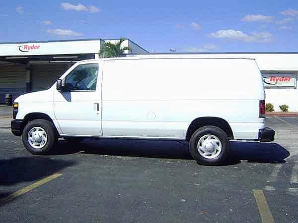 2008 FORD E250 Miami Florida Photo #0130559A