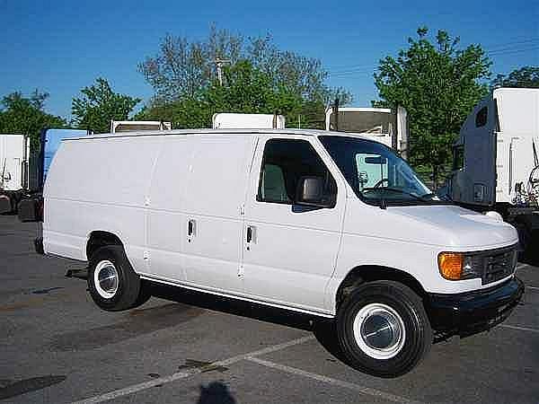 2005 FORD E350 Laurel Maryland Photo #0130594A