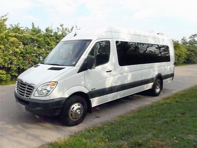 2009 FREIGHTLINER SPRINTER P2500SHC Cincinnati Ohio Photo #0130644A