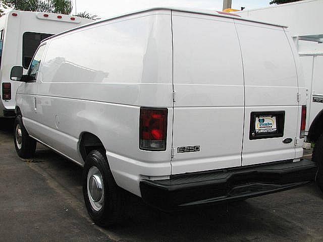 2003 FORD E250 Hollywood Florida Photo #0130927A