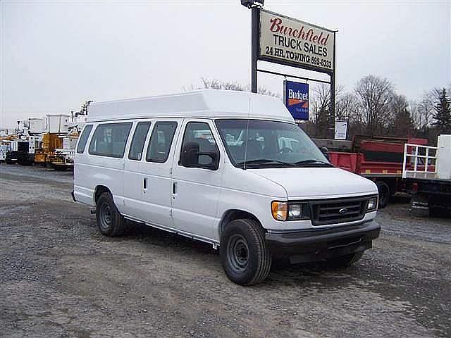 2003 FORD E250 Duncansville Pennsylvania Photo #0131146A