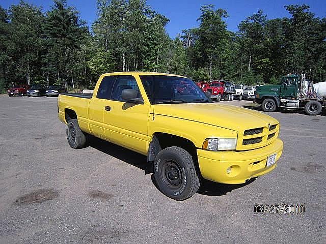 2001 DODGE RAM 1500SLT Minocqua Wisconsin Photo #0131430A