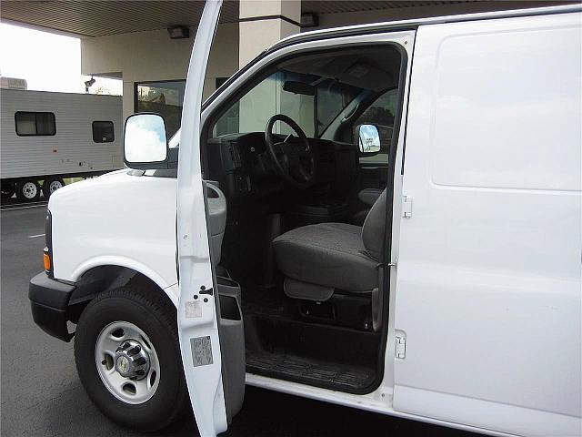 2007 CHEVROLET EXPRESS 2500 Houston Texas Photo #0131454A