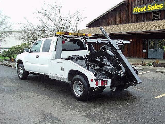 2004 GMC 3500 Woodburn Oregon Photo #0131486A