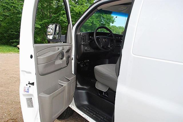 2008 CHEVROLET EXPRESS G2500 Branford Connecticut Photo #0131629A