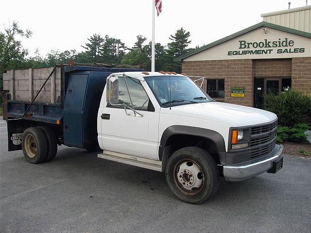 1994 CHEVROLET 3500 Phillipston Massachusetts Photo #0131830A