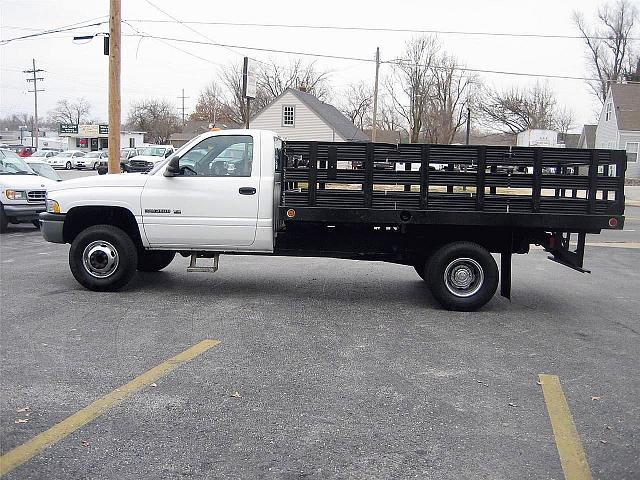 2001 DODGE RAM 3500 Springfield Missouri Photo #0131937A