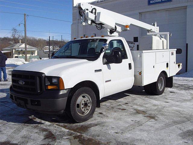 2006 FORD F350 XL SD Sioux City Iowa Photo #0132053A